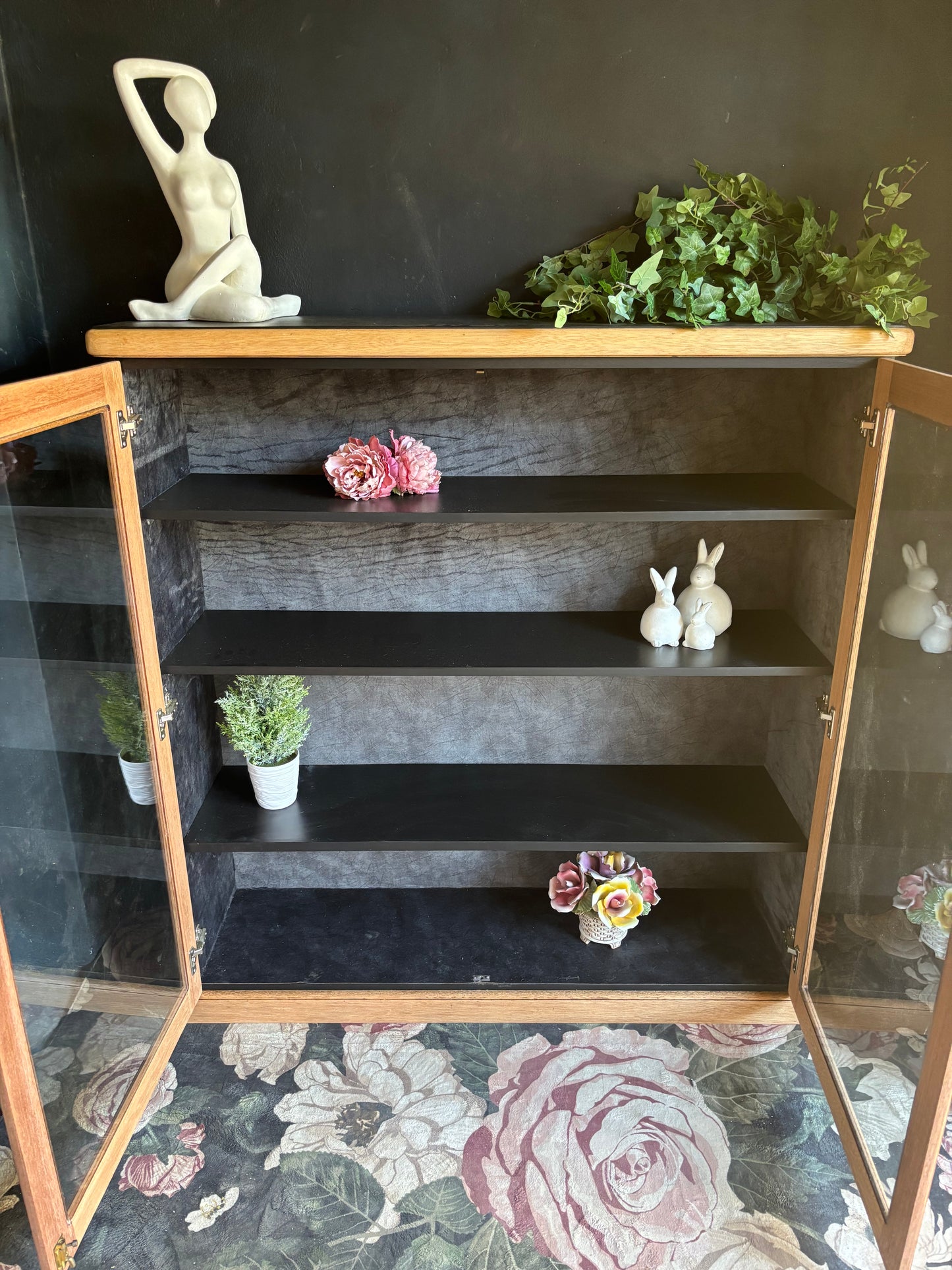Solid Wood Display Bookcase with Glass Doors