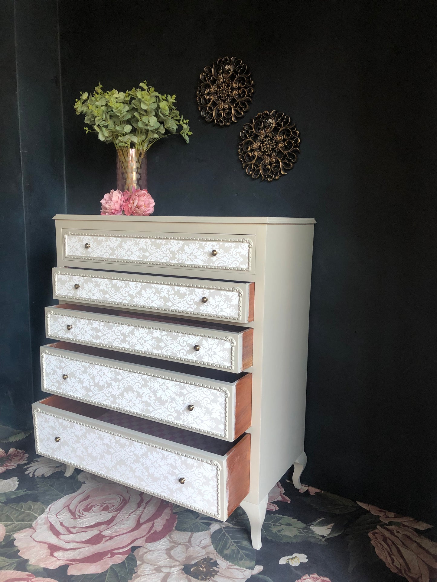 “Antoinette” 5-Drawer Baroque Chest