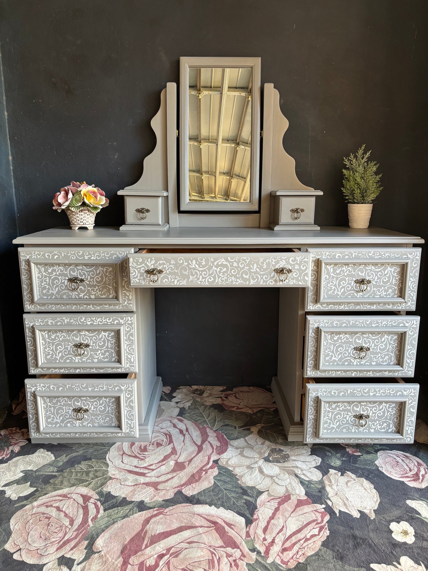 Ornate Warm Grey Vanity Desk with Mirror