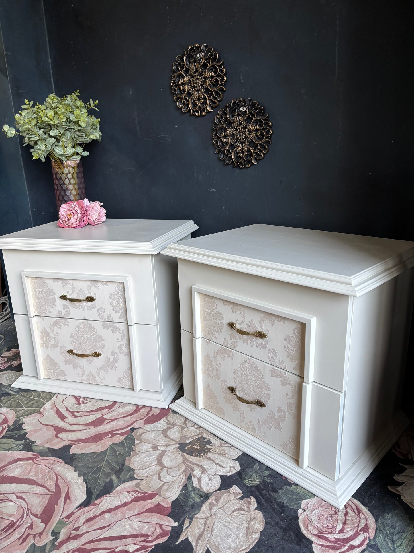 Elegant Oversized Cream Damask Nightstands (Set of 2)