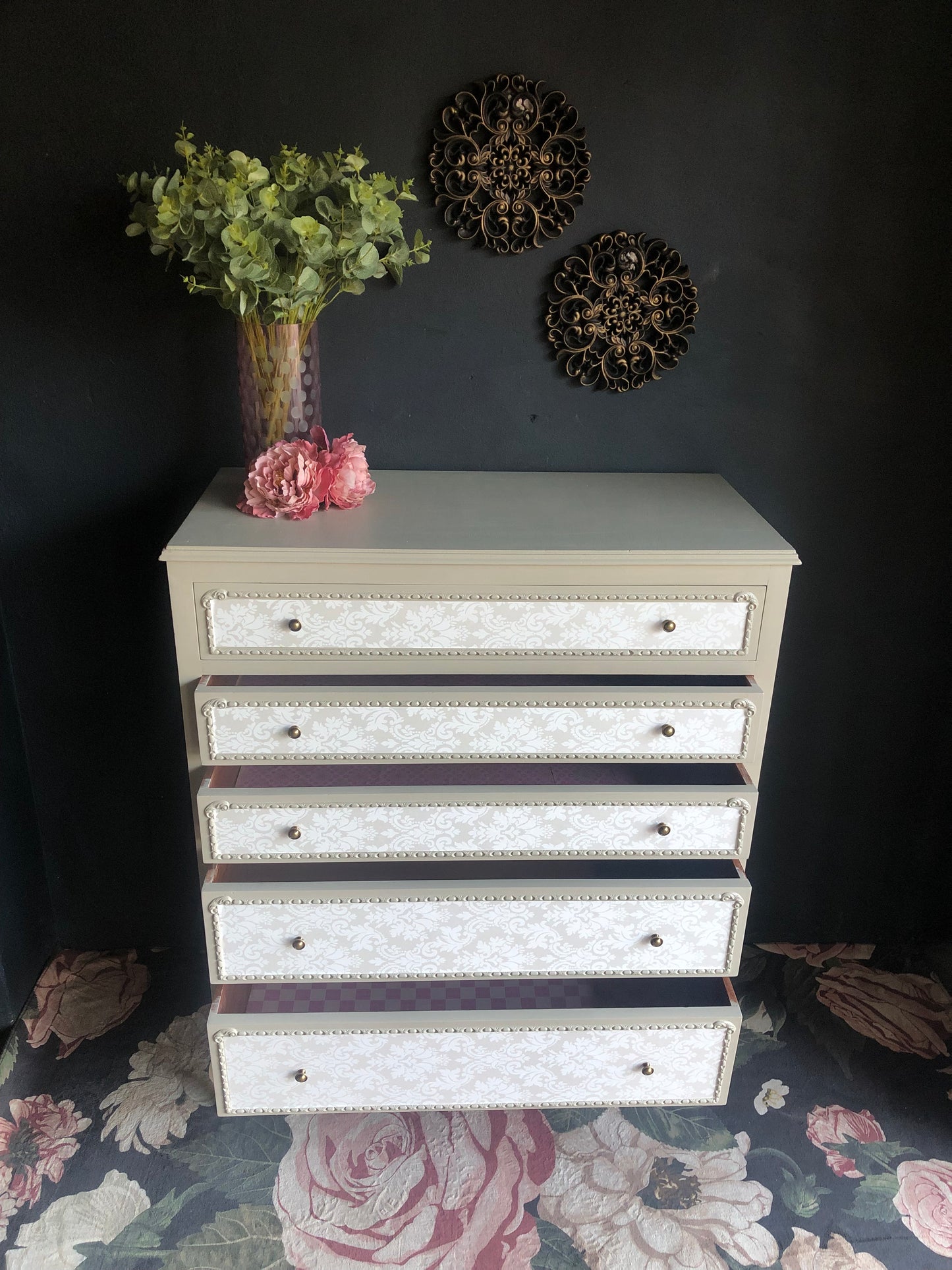 “Antoinette” 5-Drawer Baroque Chest