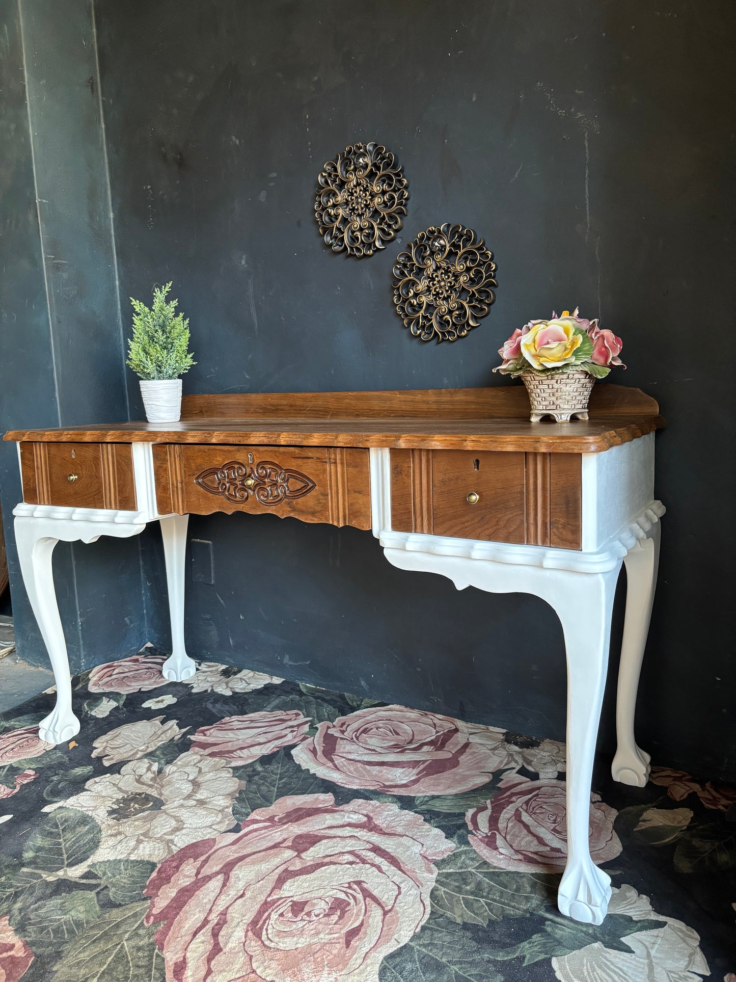 Vintage Queen Anne Desk – Two-Tone Classic Revival