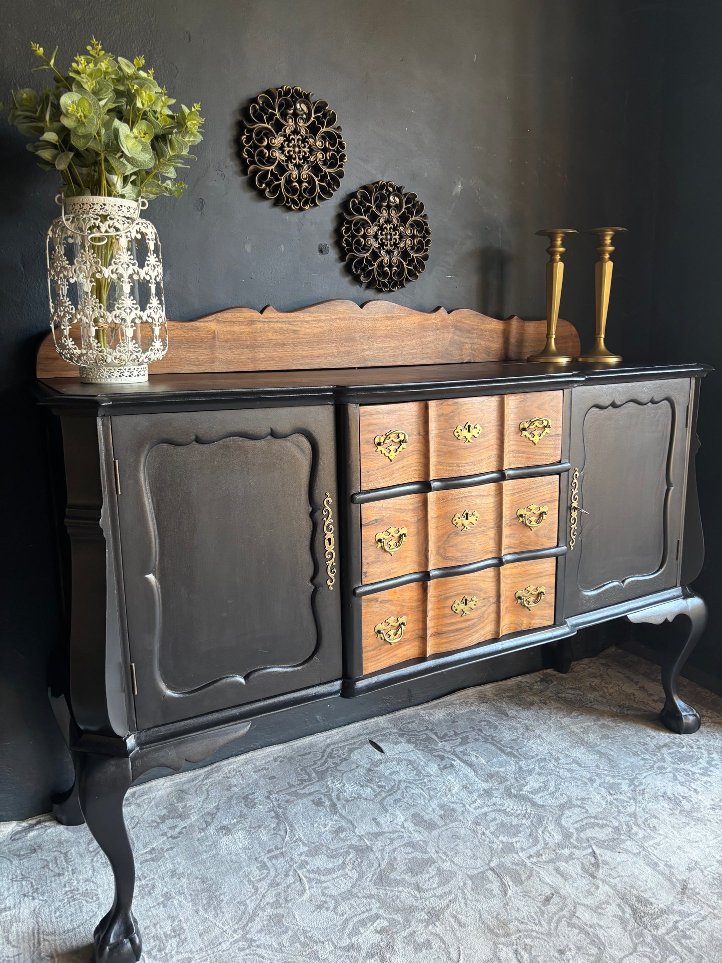 Black Vintage Sideboard with Curved Legs
