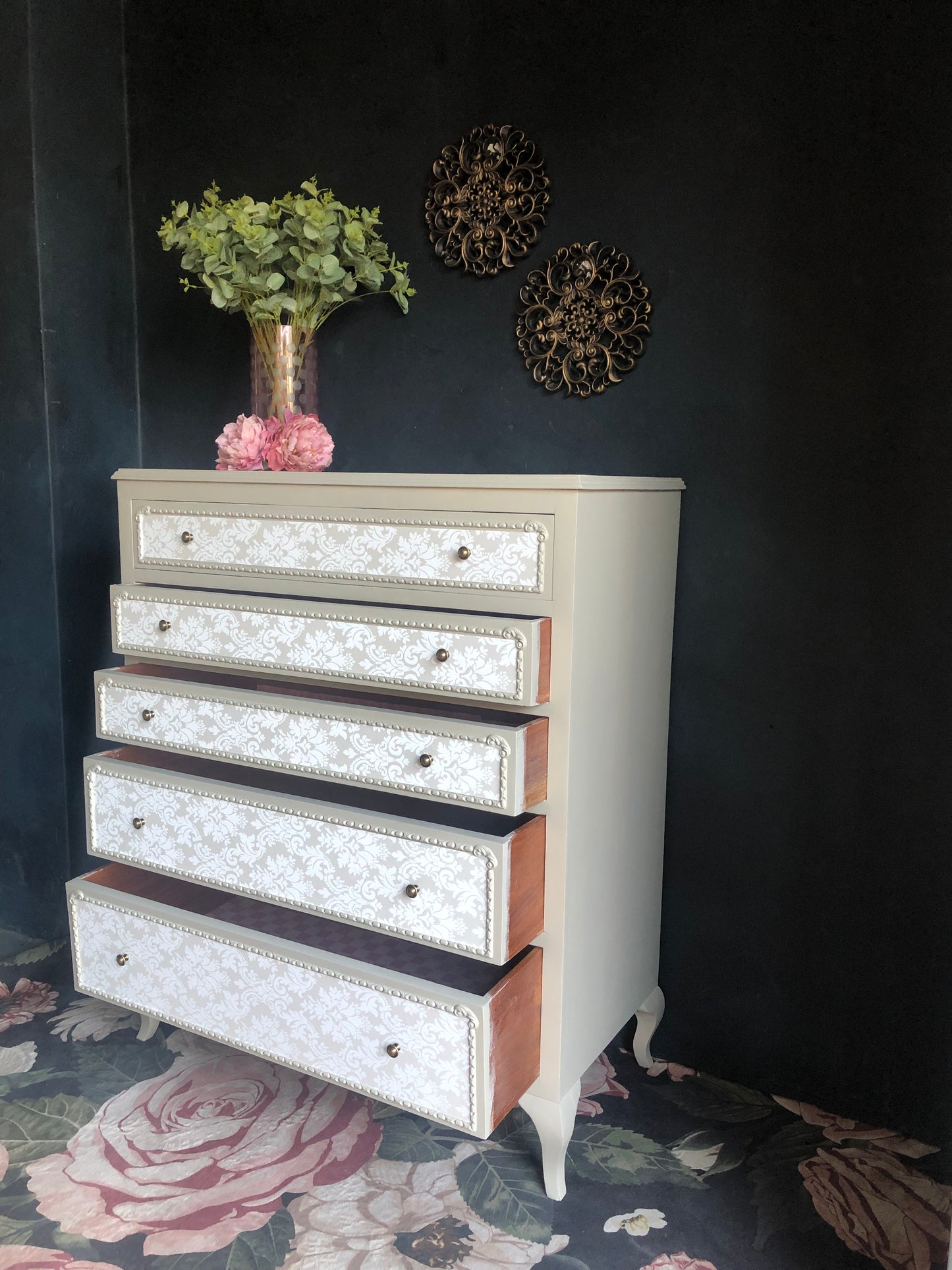 “Antoinette” 5-Drawer Baroque Chest