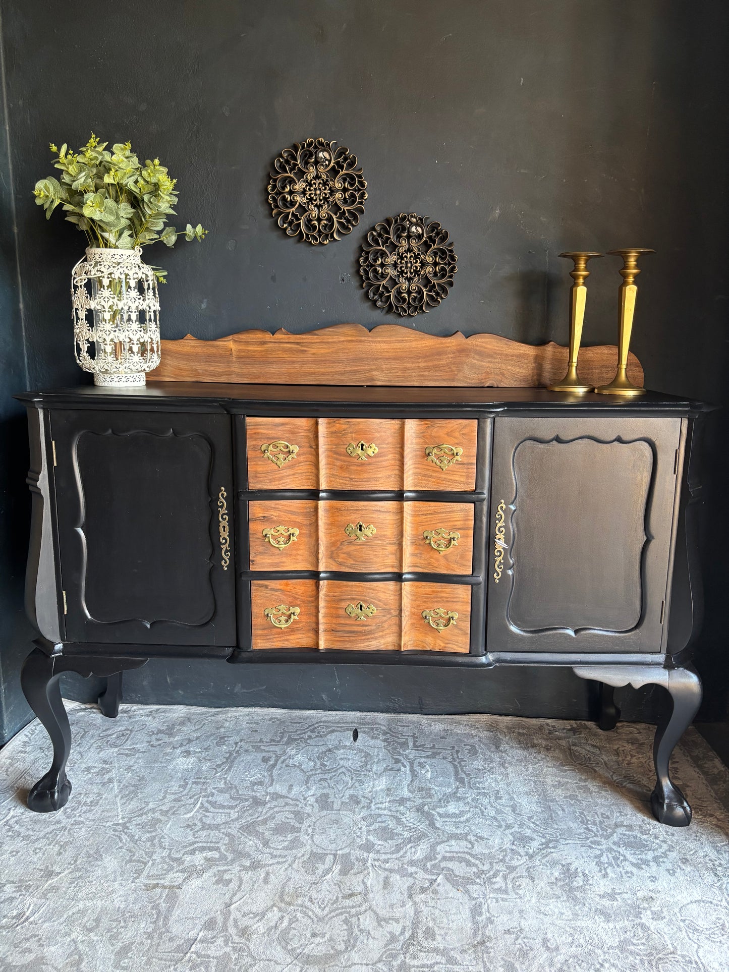 Black Vintage Sideboard with Curved Legs