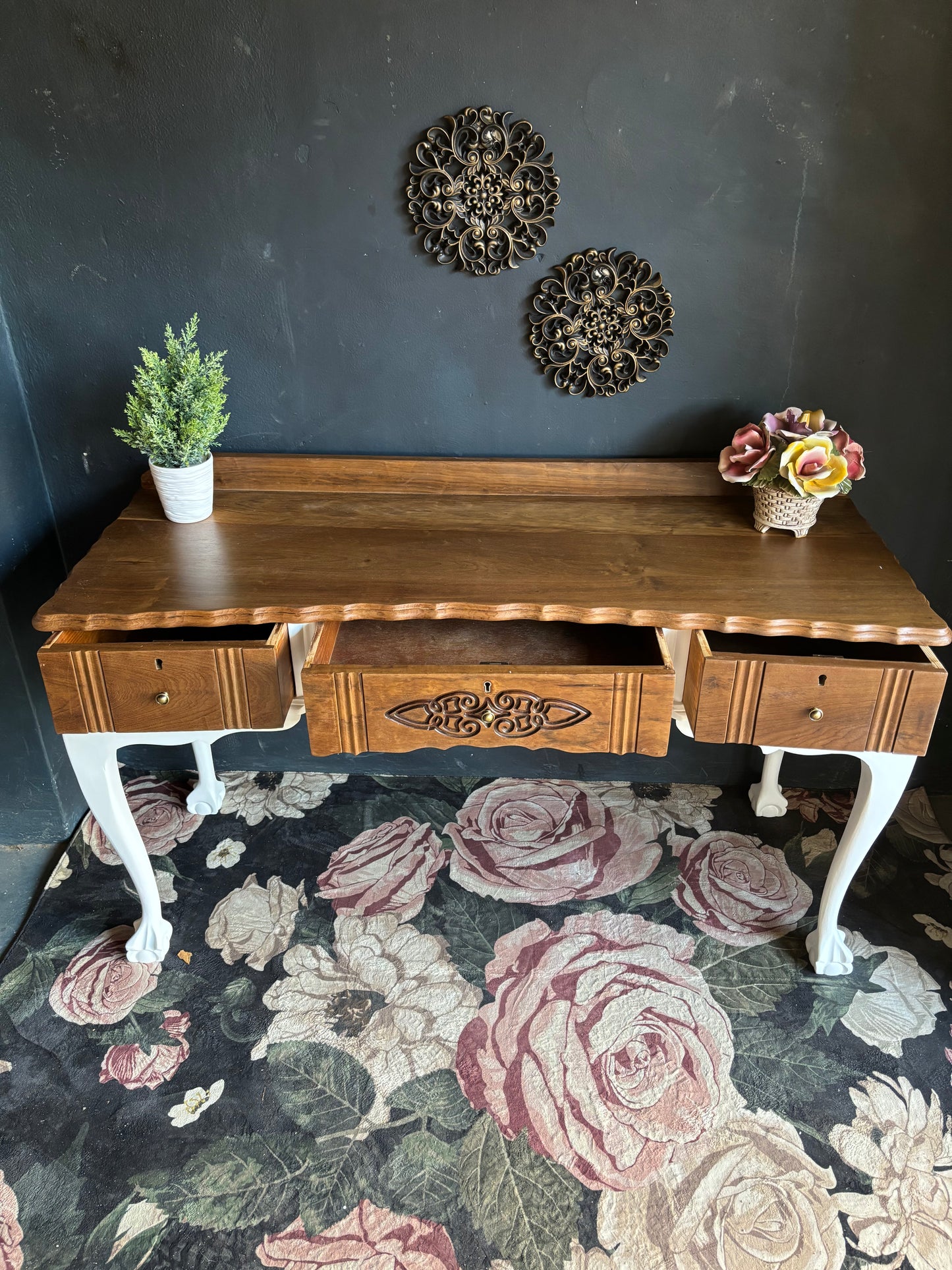 Vintage Queen Anne Desk – Two-Tone Classic Revival